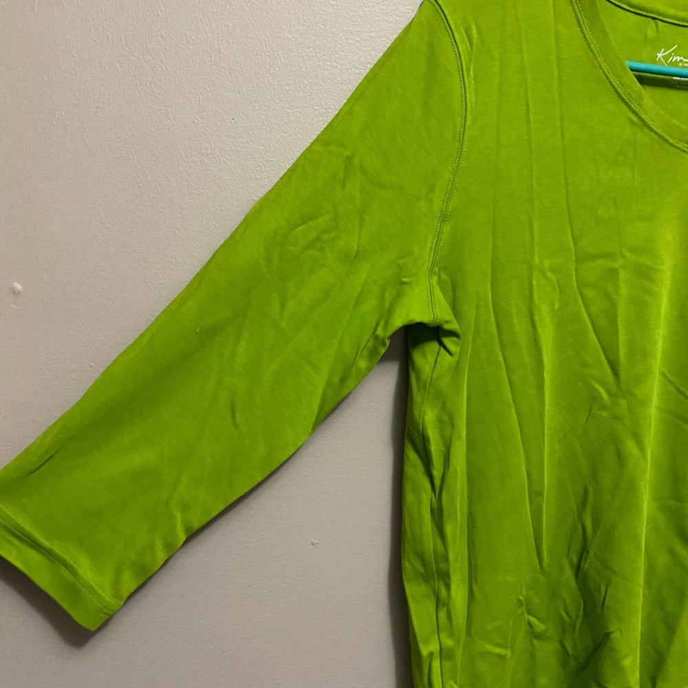 Ladies tee - Picture 2 of 4